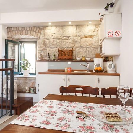 Apartments Villa Cambi Split Exterior photo