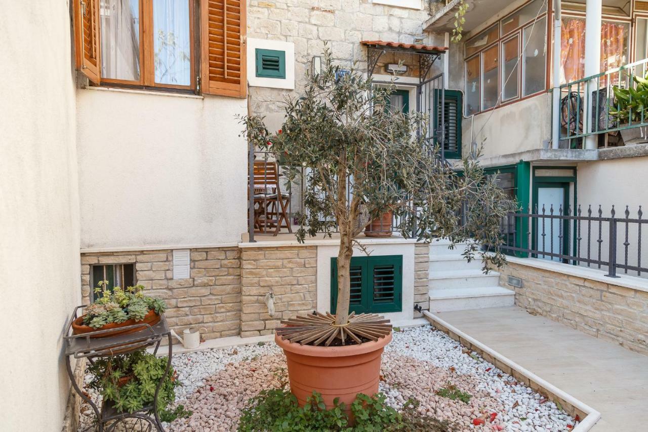 Apartments Villa Cambi Split Exterior photo