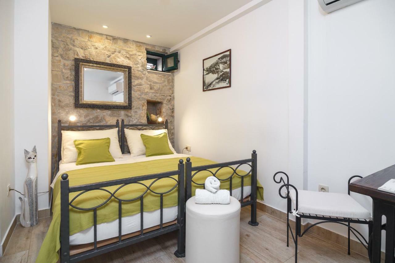 Apartments Villa Cambi Split Exterior photo