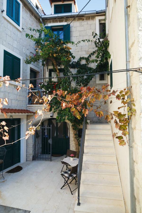 Apartments Villa Cambi Split Exterior photo